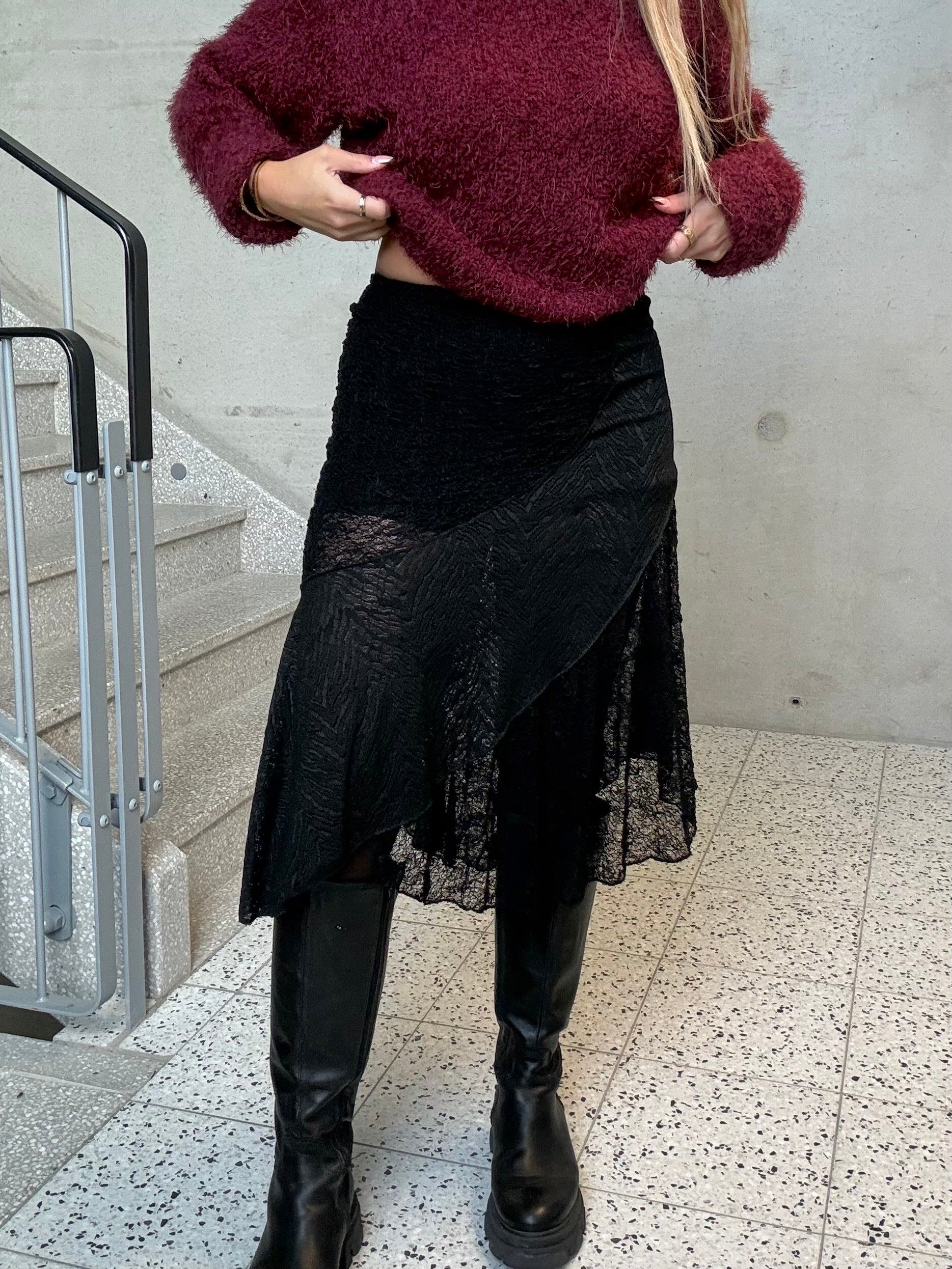 NMTRUDY Long Skirt - Black